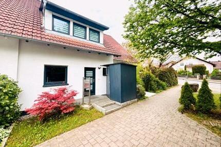 Haus Gäufelden - 3 Zimmer, 120 m&sup2;, 1.600&euro; | Angebot:25721892