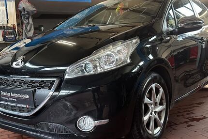 Peugeot 208 155.000 km 2.300 &euro; Hildrizhausen 71157