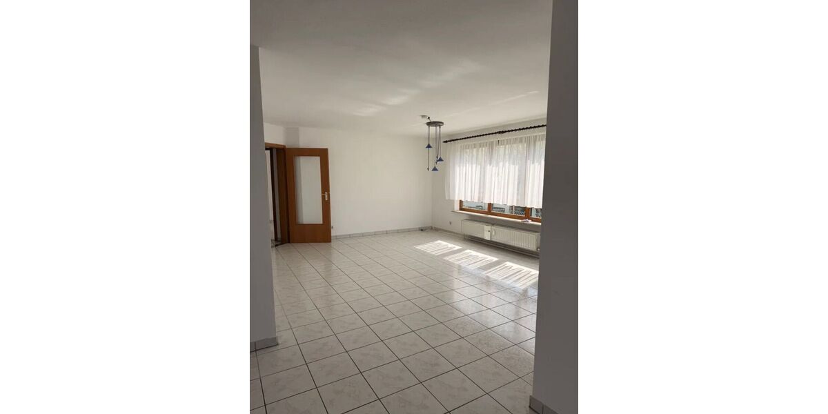 Gepflegte 3-Zimmer-Erdgeschosswohnung mit Garten, Balkon & Tiefgaragenstellplatz in Rutesheim – - Appartement Rutesheim Heuweg | Angebot:27250473