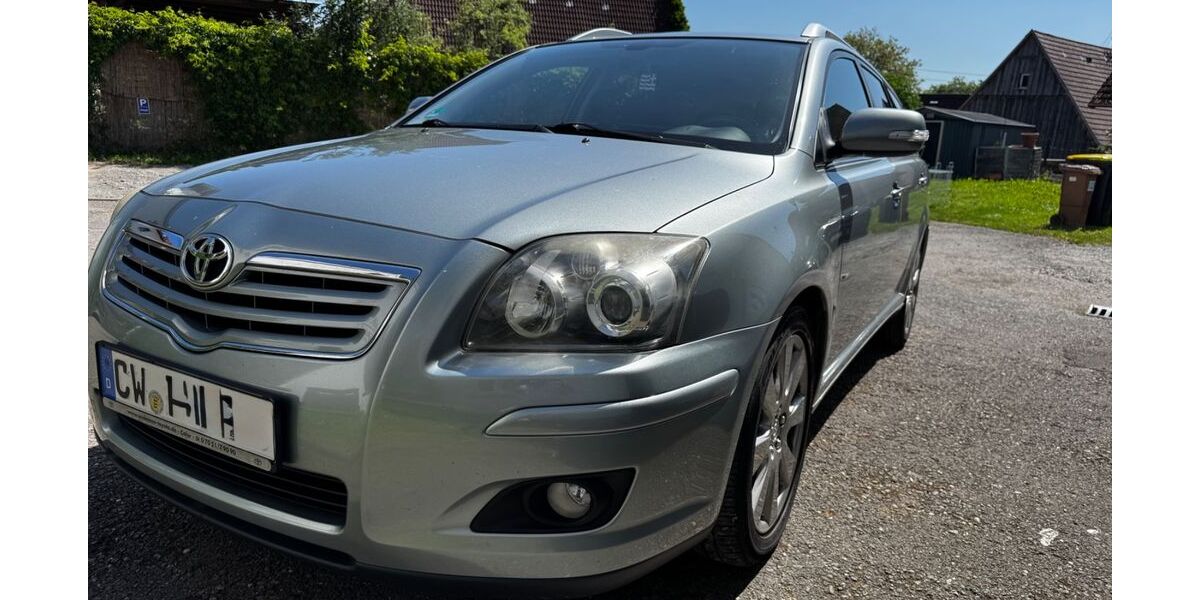 Toyota Avensis 199.100 km 3.399 &euro; Ostelsheim 75395