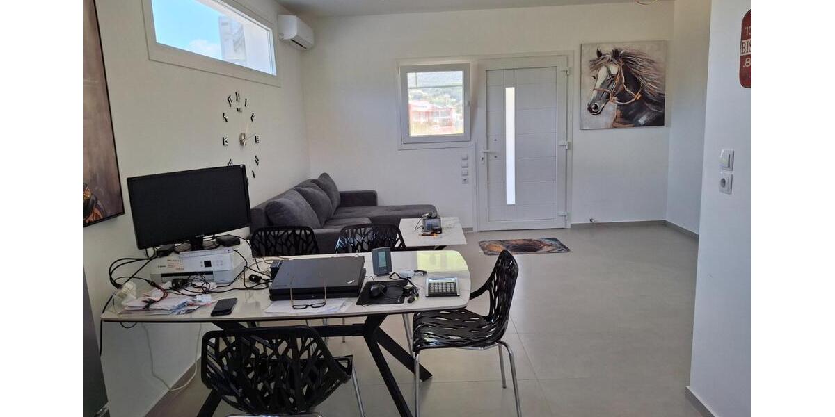 Einfamilienhaus Stuttgart Luginsland - 4 Zimmer, 120 m&sup2;, 179.000&euro; | Angebot:25902737