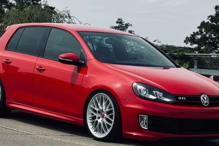 VW Golf 98.856 km 14.399 &euro; Leinfelden-Echterdingen 70771