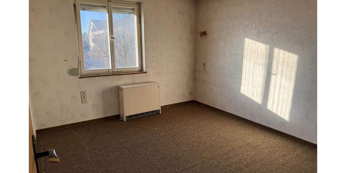 Einfamilienhaus Korntal-Münchingen Korntal - 6 Zimmer, 143 m&sup2;, 599.000&euro; | Angebot:24623503