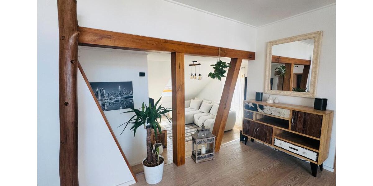 Dachgeschoßwohnung Gomaringen - 2.5 Zimmer, 78 m&sup2;, 299.000&euro; | Angebot:27023751