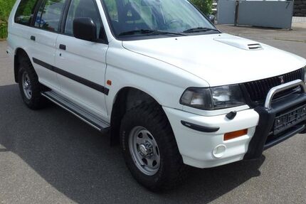 Mitsubishi Pajero 42.600 km 18.900 &euro; Nürtingen bei Stuttgart 72622