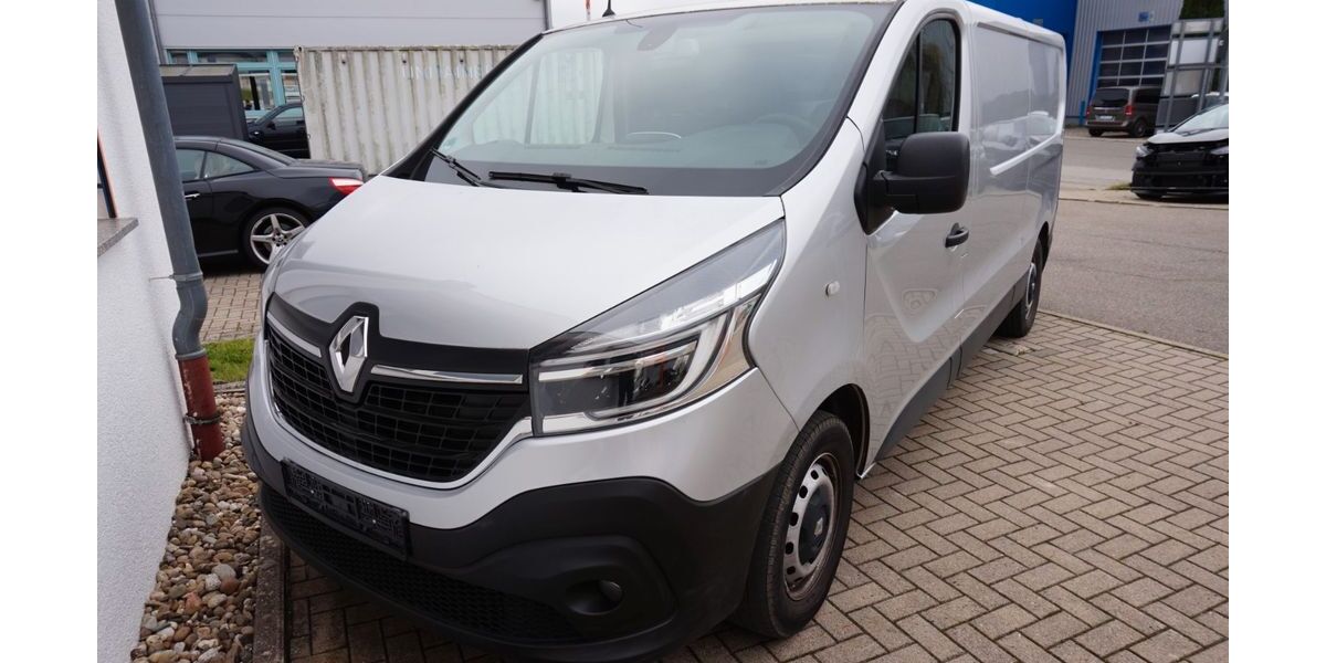 Renault Trafic 125.900 km 23.690 &euro; Calw 75365