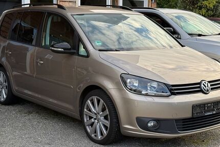VW Touran 117.000 km 10.880 € Reutlingen 72770