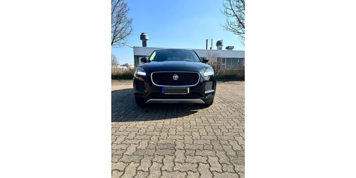 Jaguar E-Pace 142.000 km 17.800 &euro; Pforzheim 75172