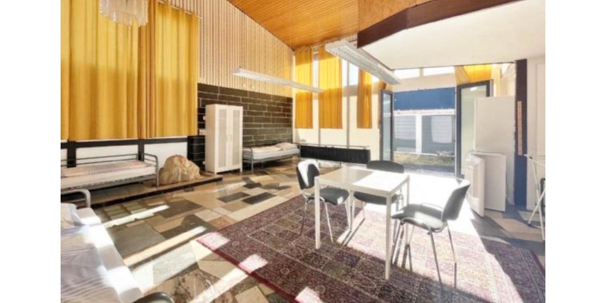 Einfamilienhaus Esslingen am Neckar Brühl - 6 Zimmer, 230 m&sup2;, 3.350&euro; | Angebot:27620333