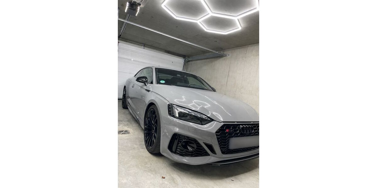 Audi RS5 45.000 km 82.100 &euro; Neubulach 75387