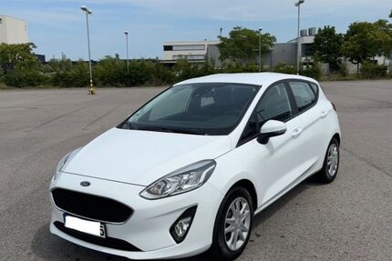 Ford Fiesta 35.000 km 12.250 &euro; Sindelfingen 71063