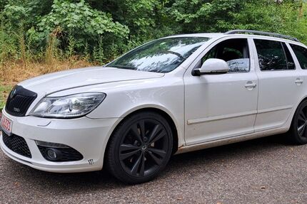 Skoda Octavia 200.000 km 2.700 &euro; Reutlingen 72766