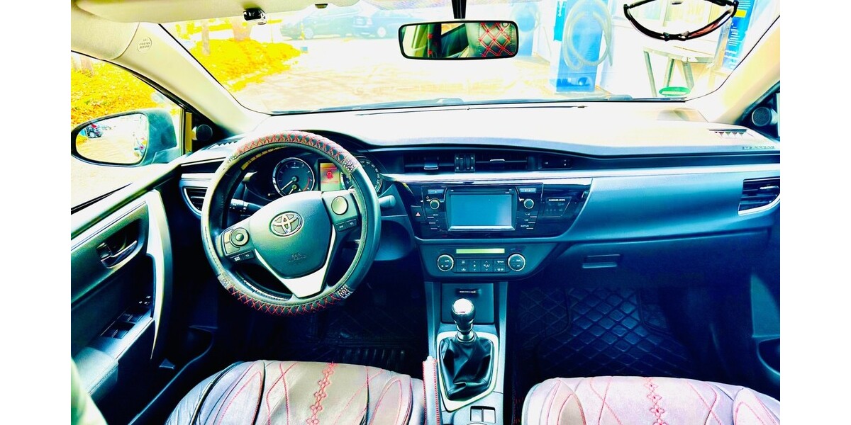 Toyota Corolla 142.000 km 12.800 &euro; Herrenberg 71083