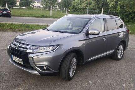 Mitsubishi Outlander 230.000 km 12.950 &euro; Esslingen am Neckar 73733