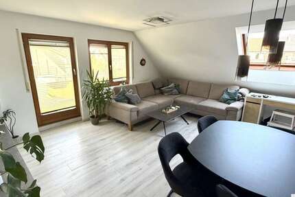 Wohnung Renningen - 2.5 Zimmer, 56 m&sup2;, 750&euro; | Angebot:25908152