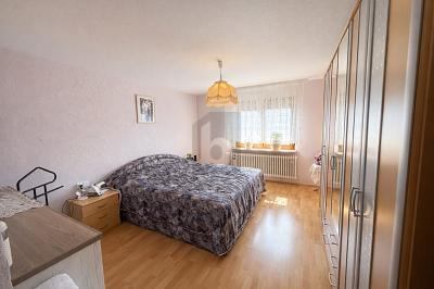 STILVOLL MIT SCHÖNEM GARTENBEREICH - Zweifamilienhaus Pforzheim Eutingen | Angebot:26954956