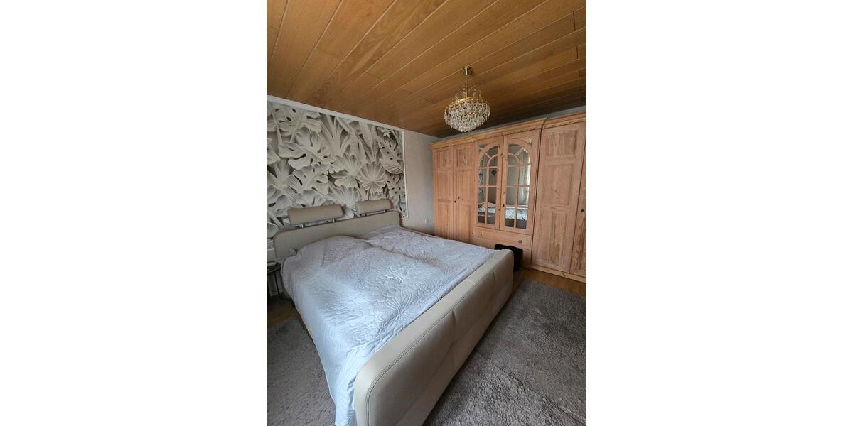 Doppelhaushälfte Stuttgart Neuwirtshaus - 7 Zimmer, 190 m&sup2;, 620.000&euro; | Angebot:26916783
