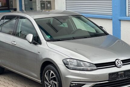 VW Golf 113.000 km 11.980 &euro; pforzheim 75181