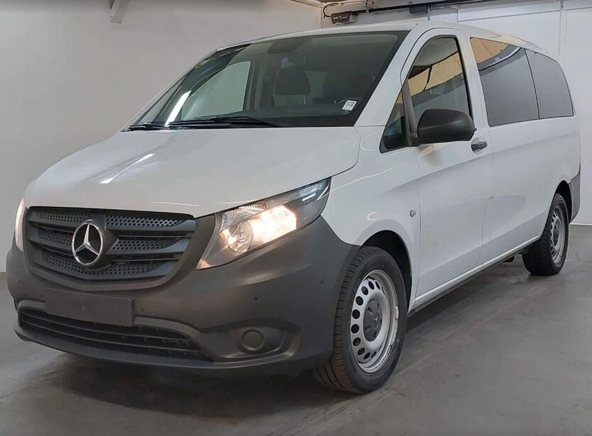 Mercedes-Benz Vito 180.000 km 25.880 € Tübingen 72074