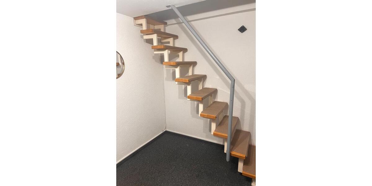 Dachgeschoßwohnung Nufringen - 2 Zimmer, 50 m&sup2;, 950&euro; | Angebot:26364913