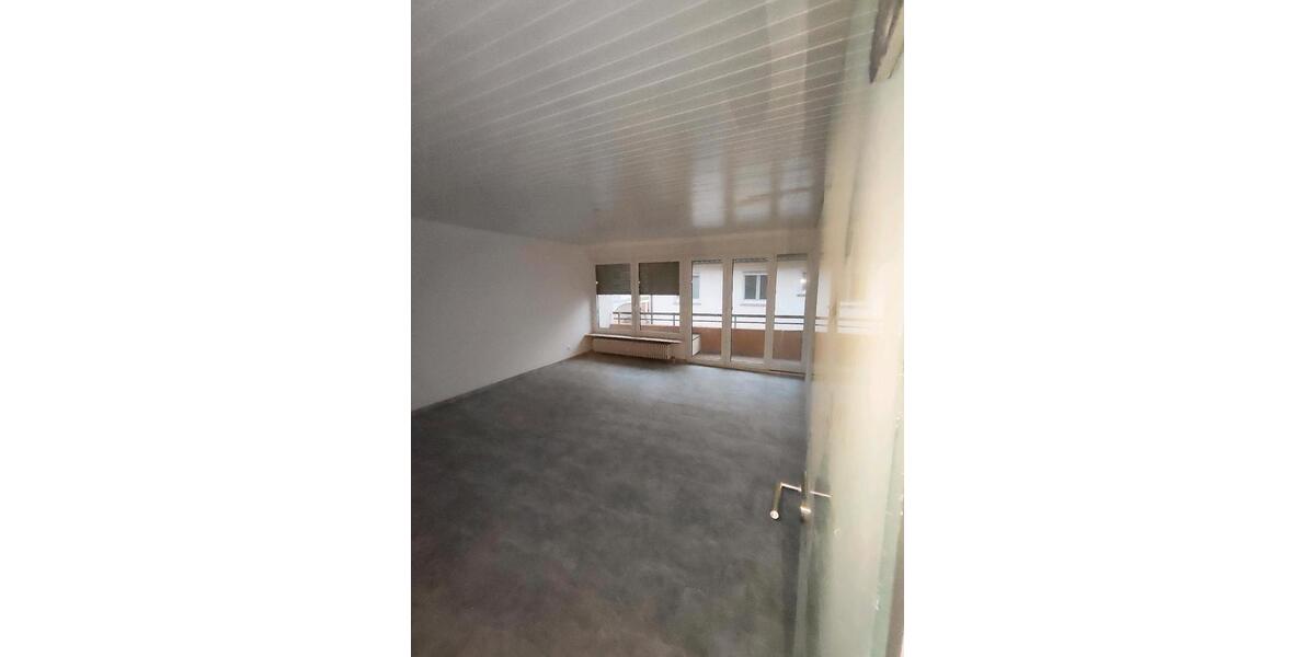 Etagenwohnung Weil der Stadt - 3 Zimmer, 79 m&sup2;, 1.280&euro; | Angebot:26477332