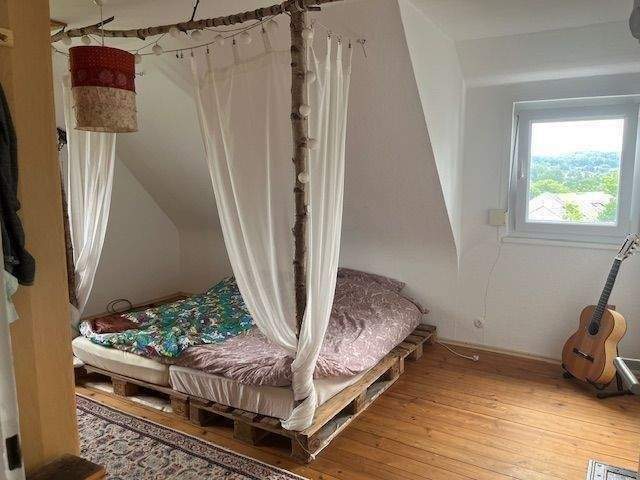 Einfamilienhaus Nürtingen Zizishausen - 7 Zimmer, 104 m&sup2;, 555.000&euro; | Angebot:26345634