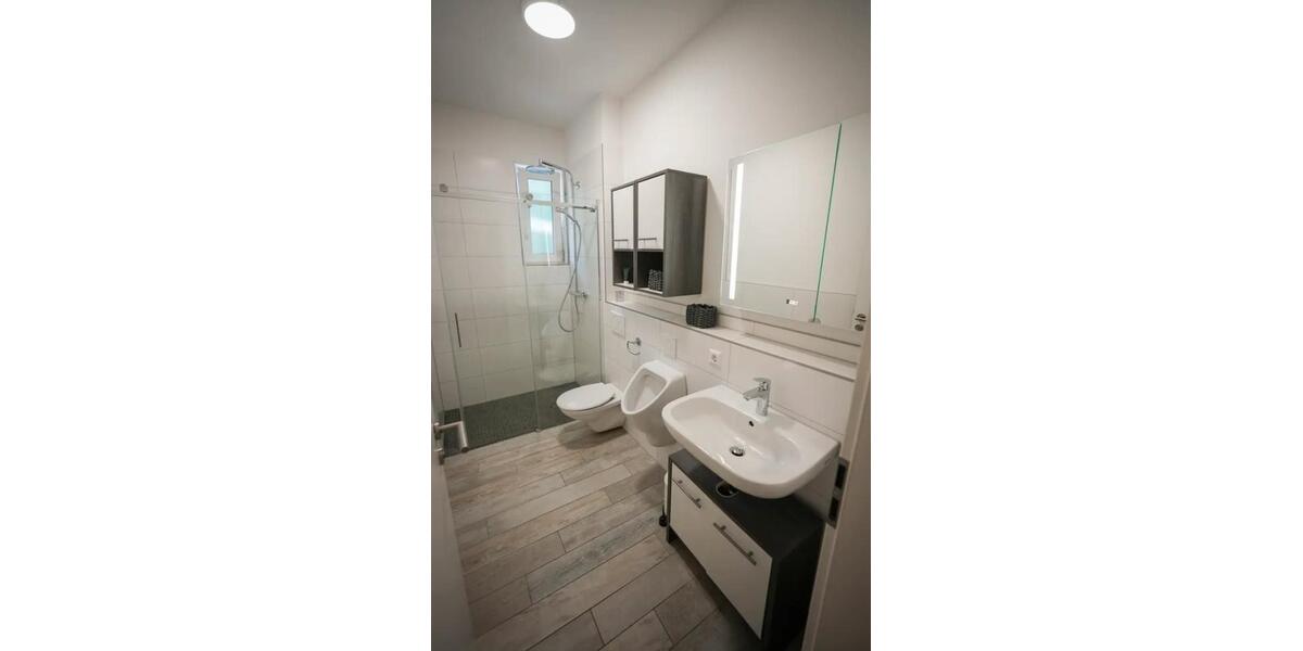 Erdgeschoßwohnung Metzingen - 4.5 Zimmer, 114 m&sup2;, 579.000&euro; | Angebot:27550929