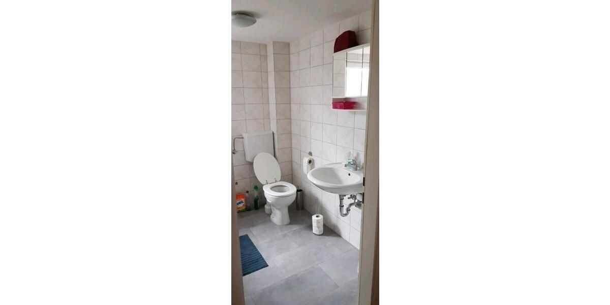 Dachgeschoßwohnung Kusterdingen - 6 Zimmer, 14 m&sup2;, 395&euro; | Angebot:26192771