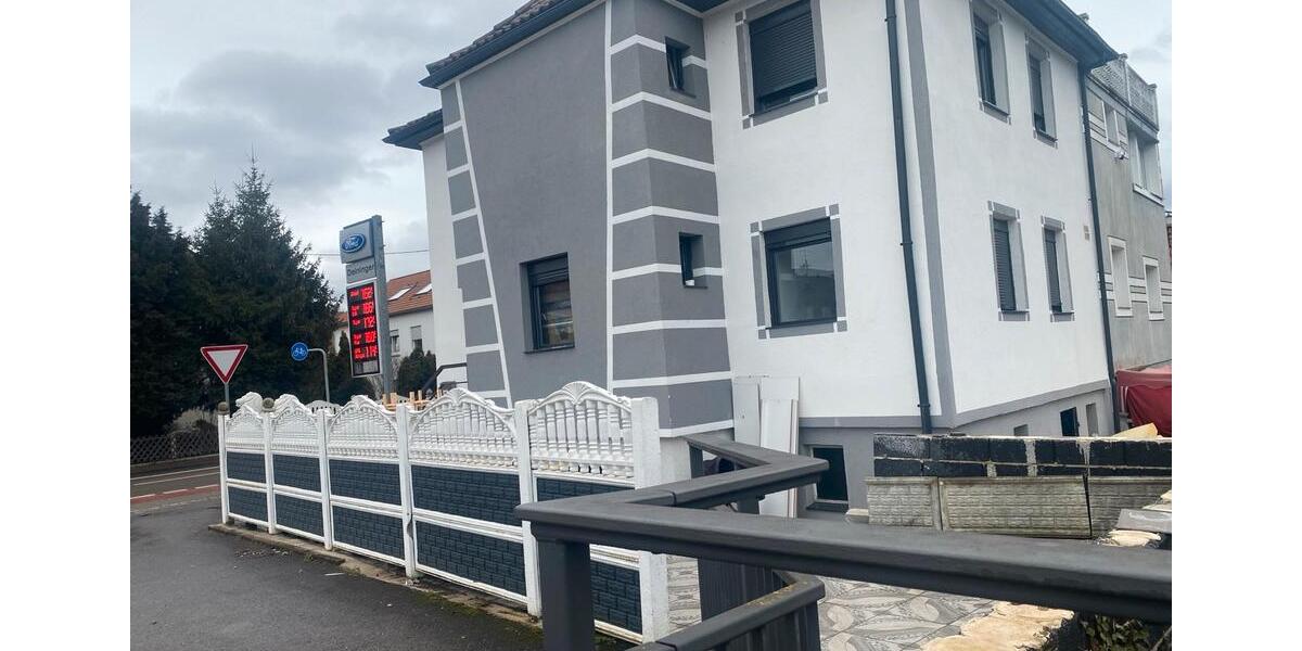 Einfamilienhaus Nürtingen - 225 Zimmer, 225 m&sup2;, 2.000&euro; | Angebot:26483462