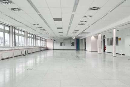 Büro in Frickenhausen 5.066 € 1013 m² zimmer