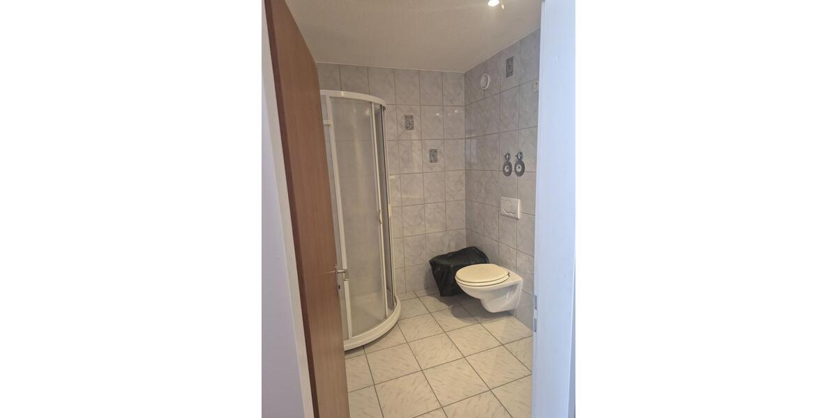 Etagenwohnung Leonberg - 1.5 Zimmer, 48 m&sup2;, 189.000&euro; | Angebot:25907056