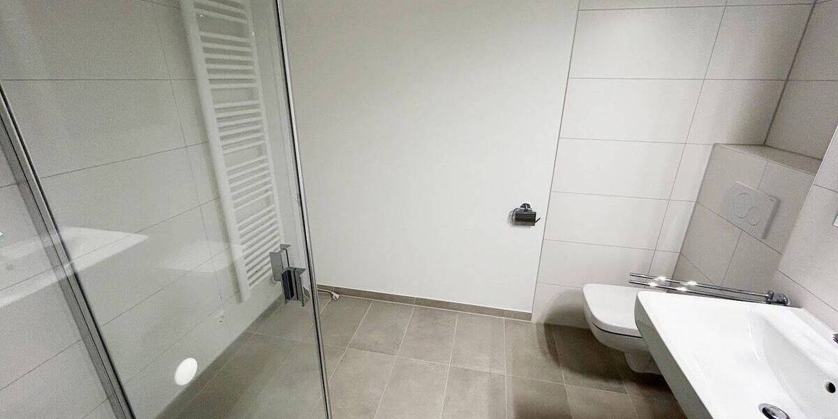 Etagenwohnung Stuttgart Untertürkheim - 3 Zimmer, 89 m&sup2;, 1.490&euro; | Angebot:25727986