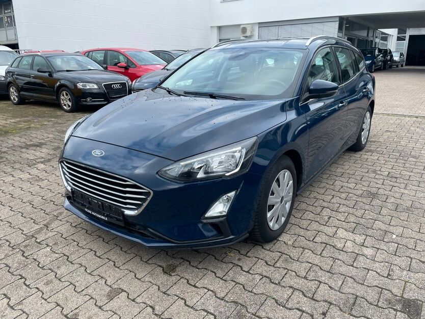Ford Focus 126.773 km 8.995 € Stuttgart 70597