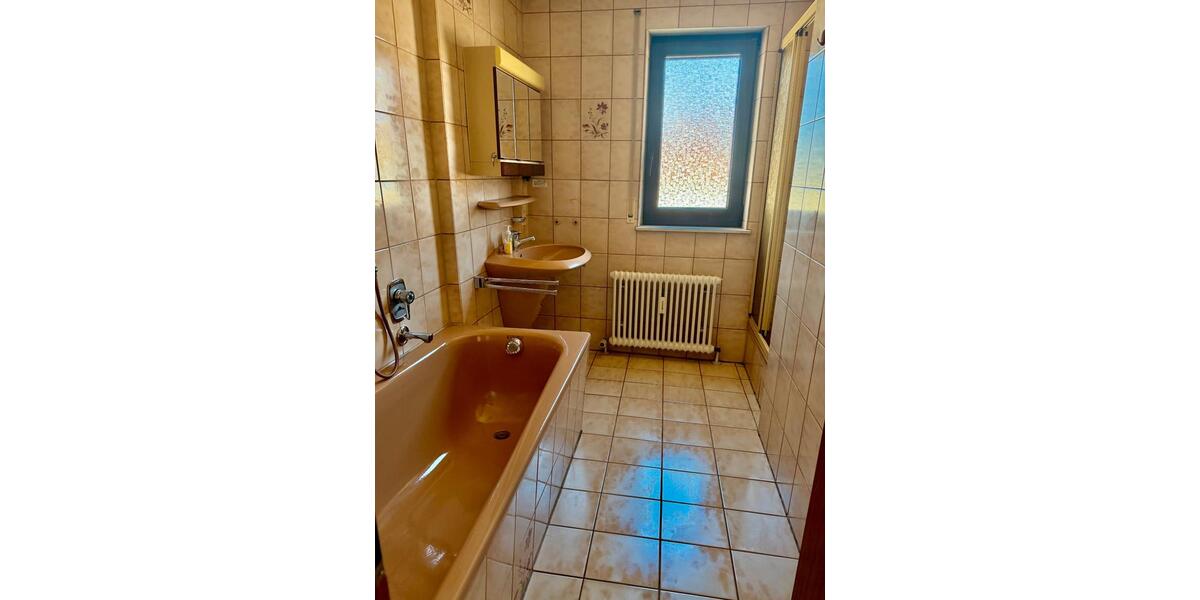 Einfamilienhaus Stuttgart Birkach - 7 Zimmer, 175 m&sup2;, 660.000&euro; | Angebot:27029520