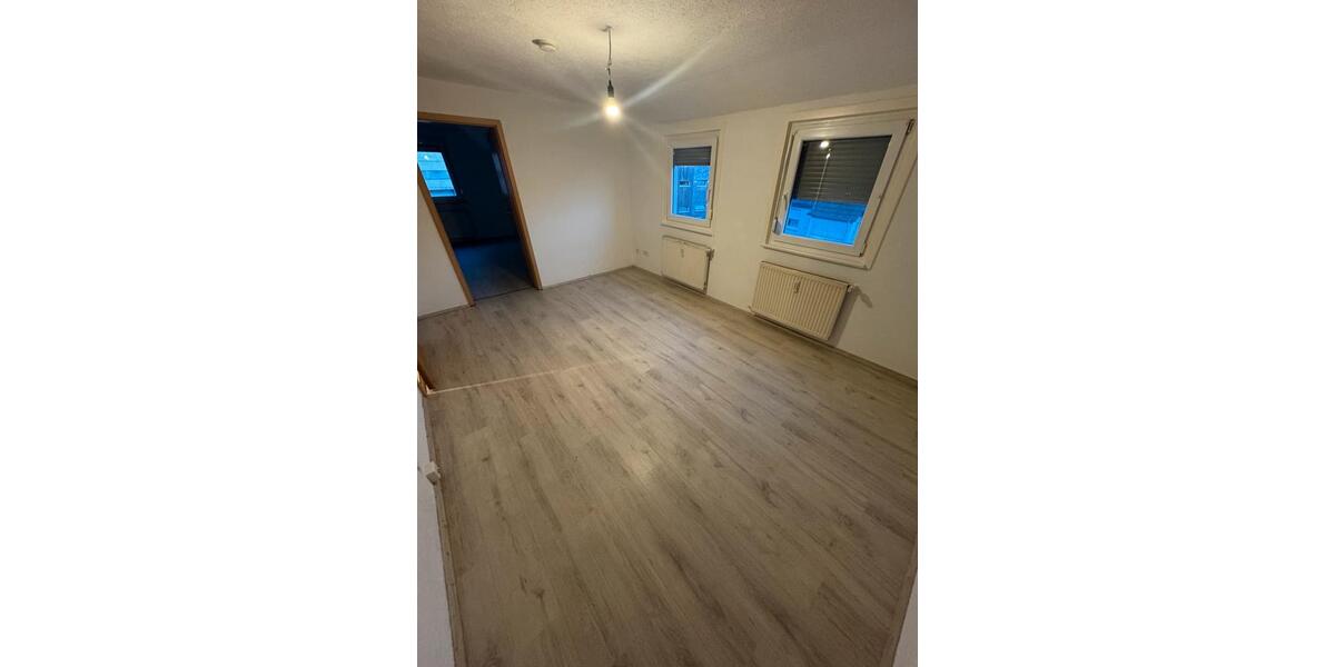 Maisonettenwohnung Mühlacker - 3.5 Zimmer, 90 m&sup2;, 950&euro; | Angebot:26417235