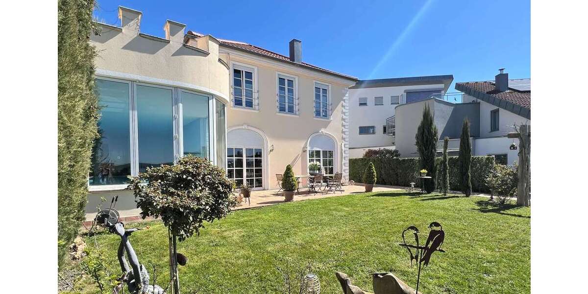 Einfamilienhaus Esslingen Brühl - 5.5 Zimmer, 266 m&sup2;, 2.280.000&euro; | Angebot:26396169