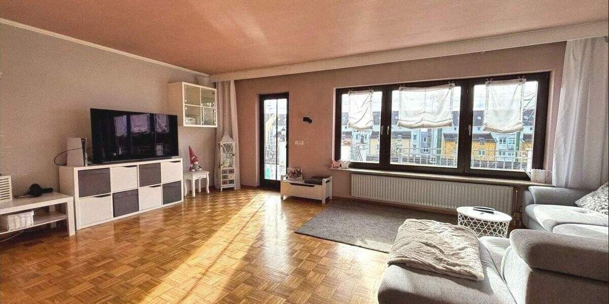 Einfamilienhaus Sindelfingen Maichingen - 9 Zimmer, 215 m&sup2;, 729.000&euro; | Angebot:25155971