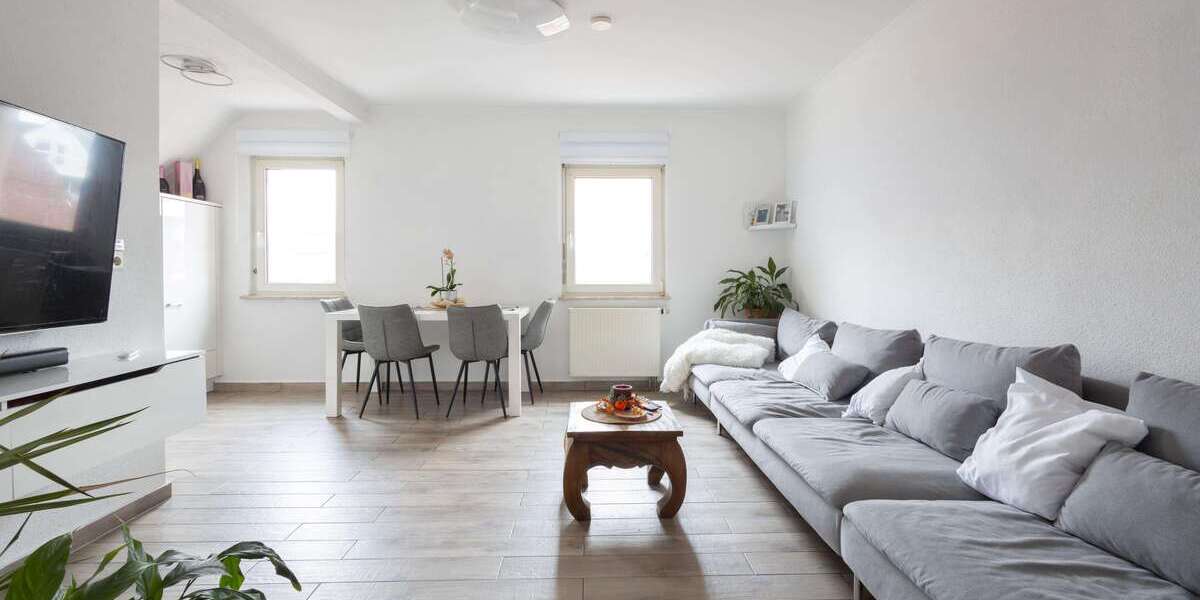 Etagenwohnung Ludwigsburg Oßweil - 4.5 Zimmer, 118 m&sup2;, 450.000&euro; | Angebot:23836765