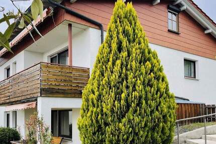 Haus Simmozheim - 7 Zimmer, 176 m&sup2;, 599.000&euro; | Angebot:25657345