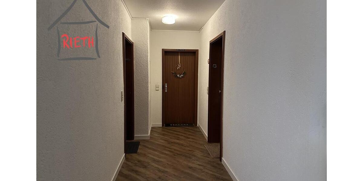 Etagenwohnung Tamm - 3.5 Zimmer, 96 m&sup2;, 1.100&euro; | Angebot:24381045