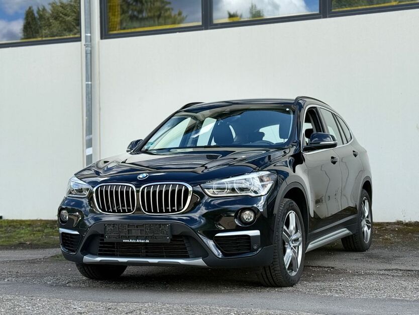BMW X1 142.500 km 17.900 € Stuttgart 70374