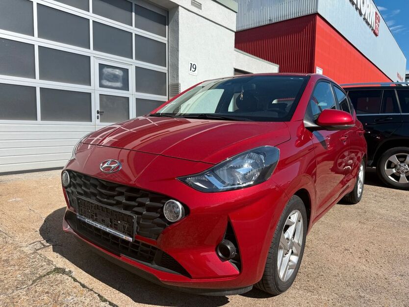 Hyundai i10 29.900 km 14.600 € Filderstadt 70794