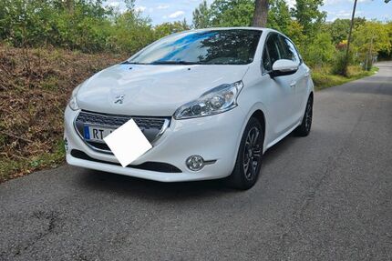 Peugeot 208 47.500 km 6.800 € Reutlingen 72764