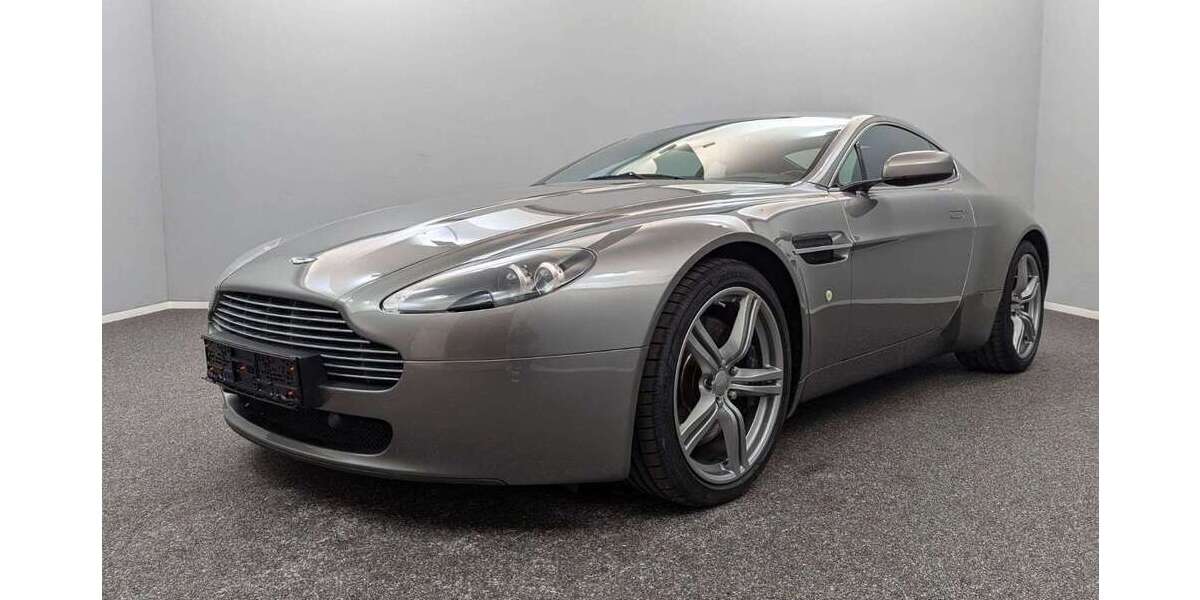 Aston Martin V8 93.000 km 41.799 € Reutlingen 72766