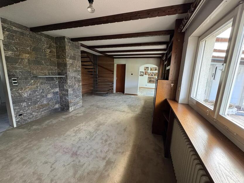 Ohne Makler! Gepflegte DHH mit ELW, großem Hobbyr. + Einzelgarage zimmer