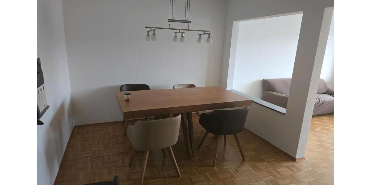 Hochparterre Bietigheim-Bissingen Bissingen - 3 Zimmer, 82 m&sup2;, 1.350&euro; | Angebot:24783901
