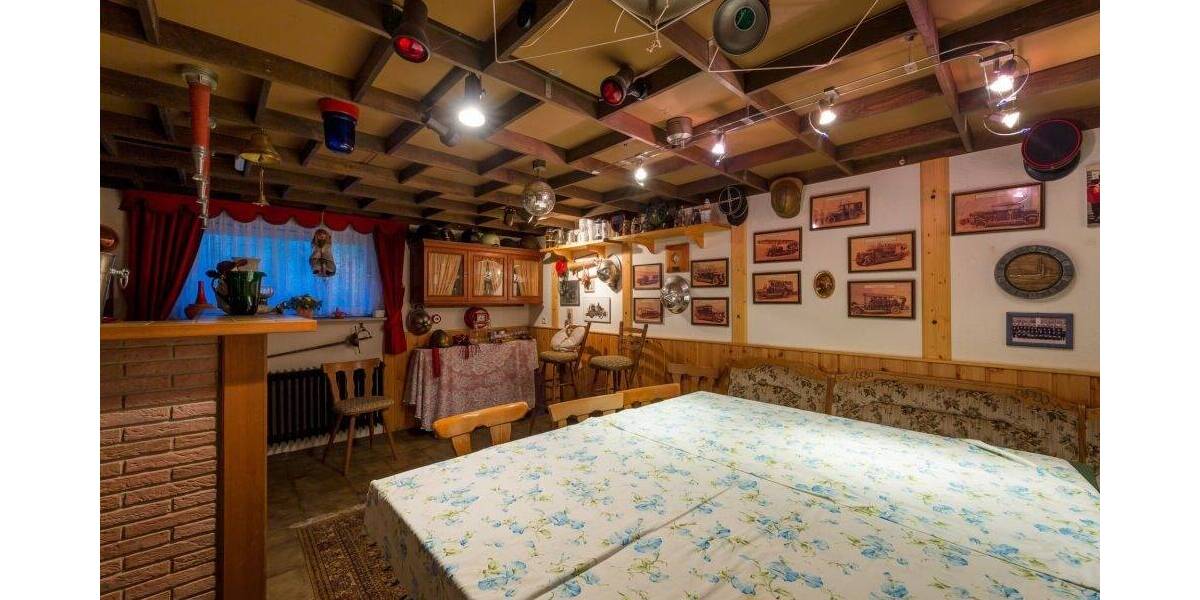 Einfamilienhaus Pforzheim Würm - 6 Zimmer, 165 m&sup2;, 475.000&euro; | Angebot:23562143