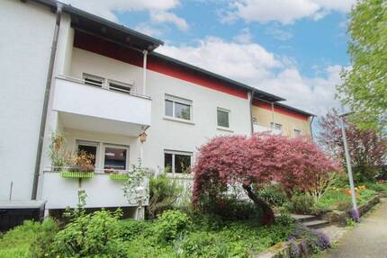 Haus Stuttgart Steckfeld - 9 Zimmer, 208 m&sup2;, 765.000&euro; | Angebot:26673990