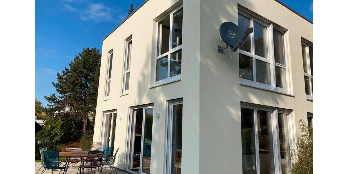 Villa Reutlingen Sondelfingen - 5 Zimmer, 140 m&sup2;, 2.600&euro; | Angebot:27617707