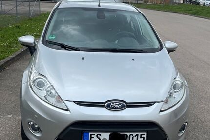Ford Fiesta 49.234 km 8.900 € Esslingen 73734